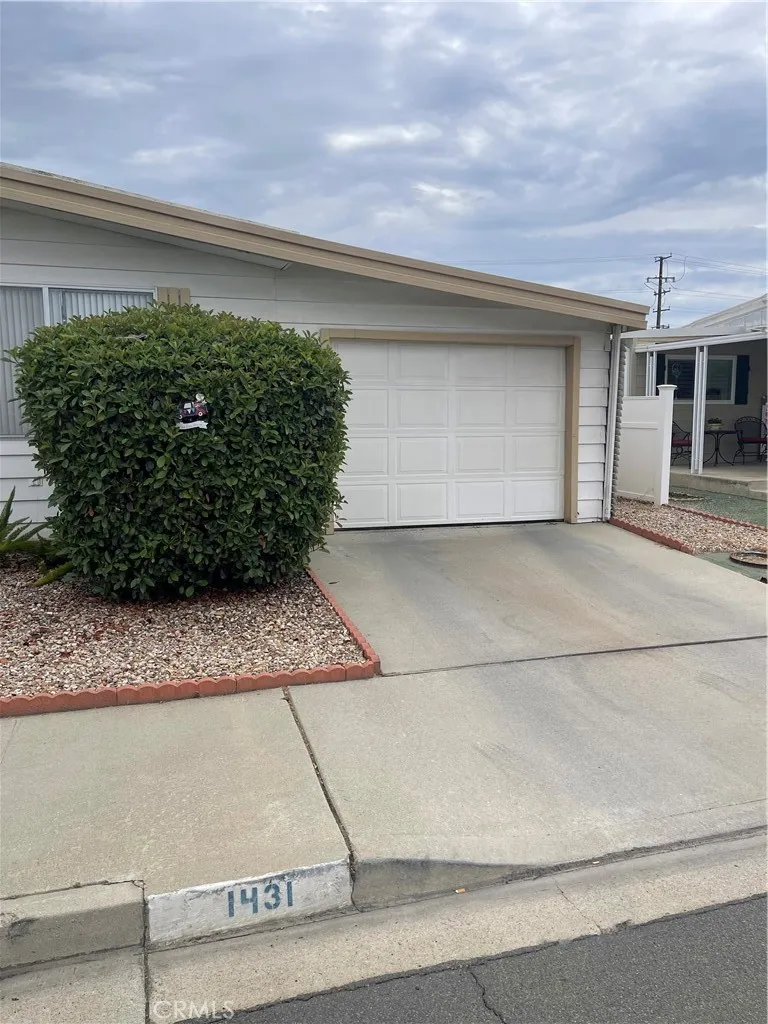 1431 Bella Vista Hemet, CA 92543