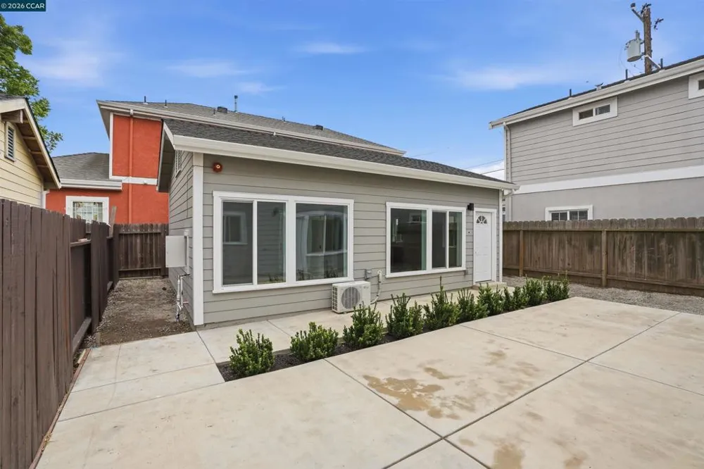 1232 York St Richmond, CA 94801