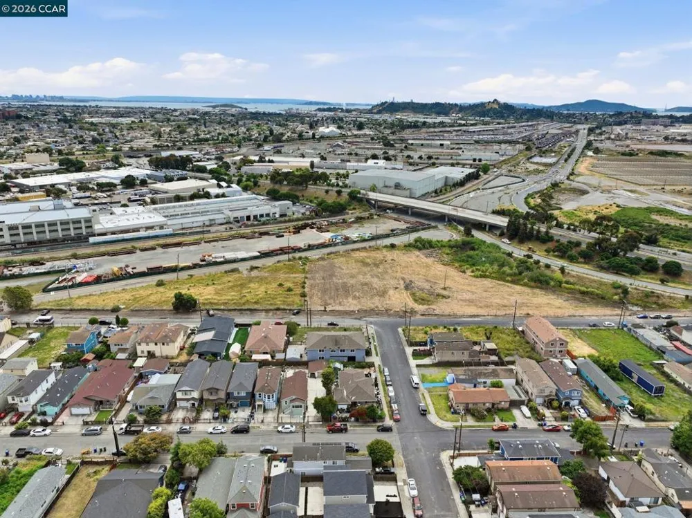 1232 York St Richmond, CA 94801