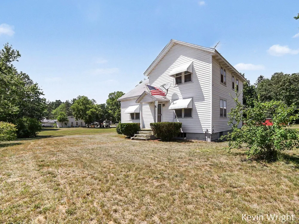 14337 State Road Nunica, MI 49448