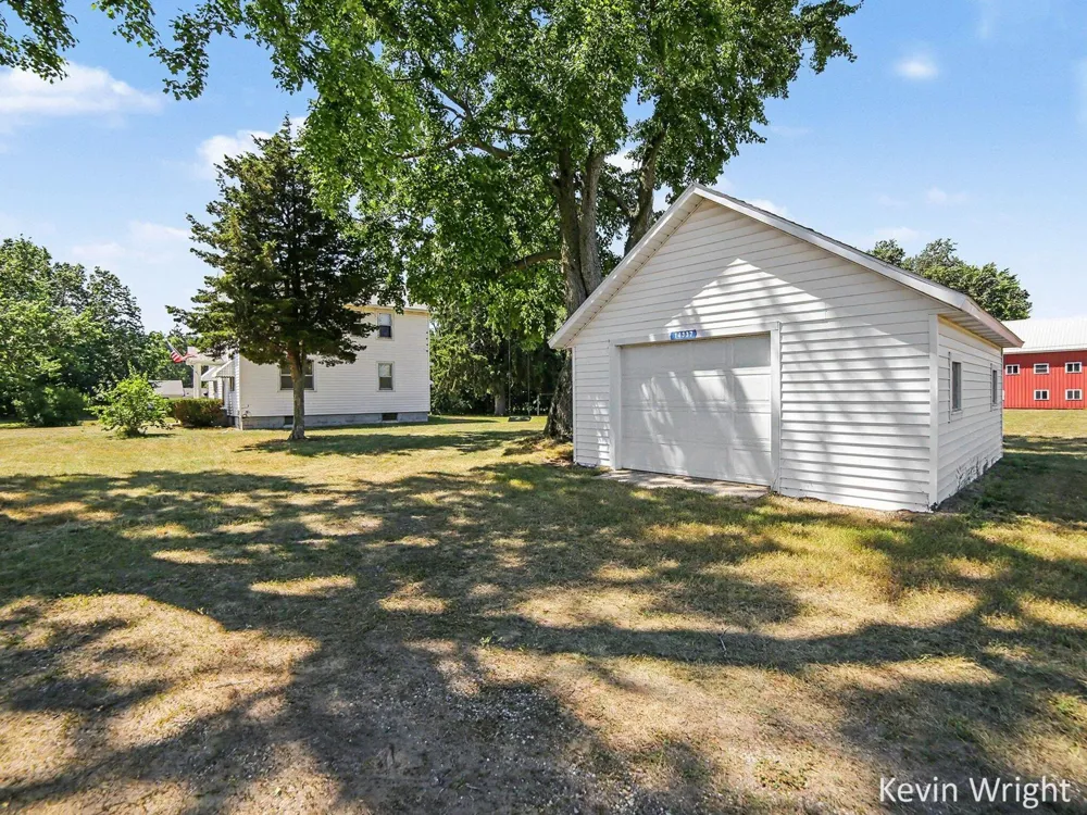 14337 State Road Nunica, MI 49448