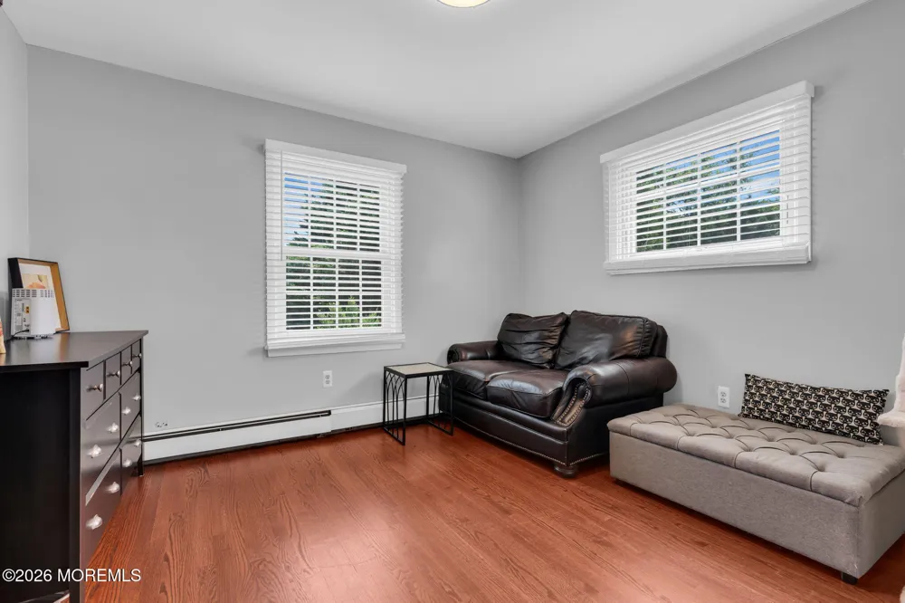 10 Homestead Place Holmdel, NJ 07733