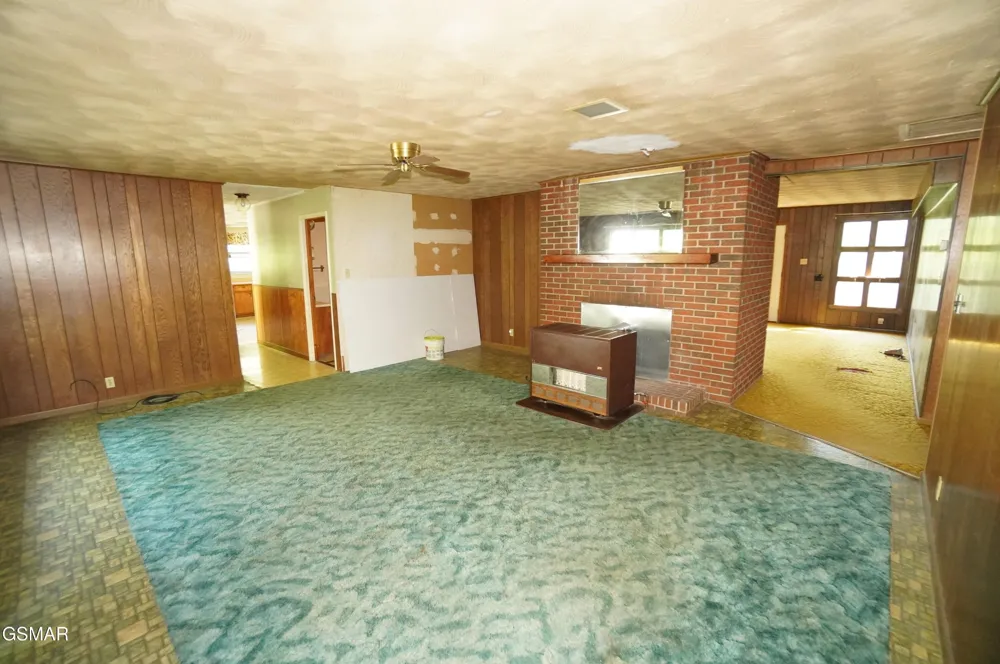680 Hale Brook Road Newport, TN 37821