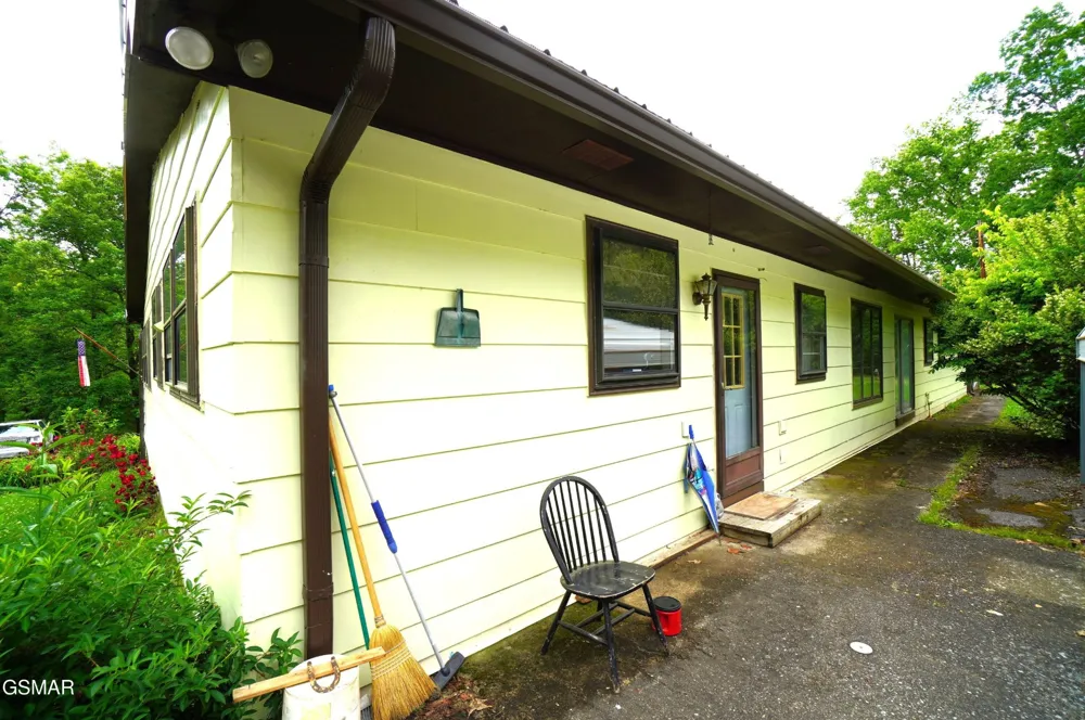 680 Hale Brook Road Newport, TN 37821