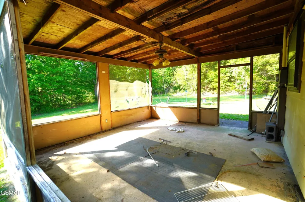 680 Hale Brook Road Newport, TN 37821