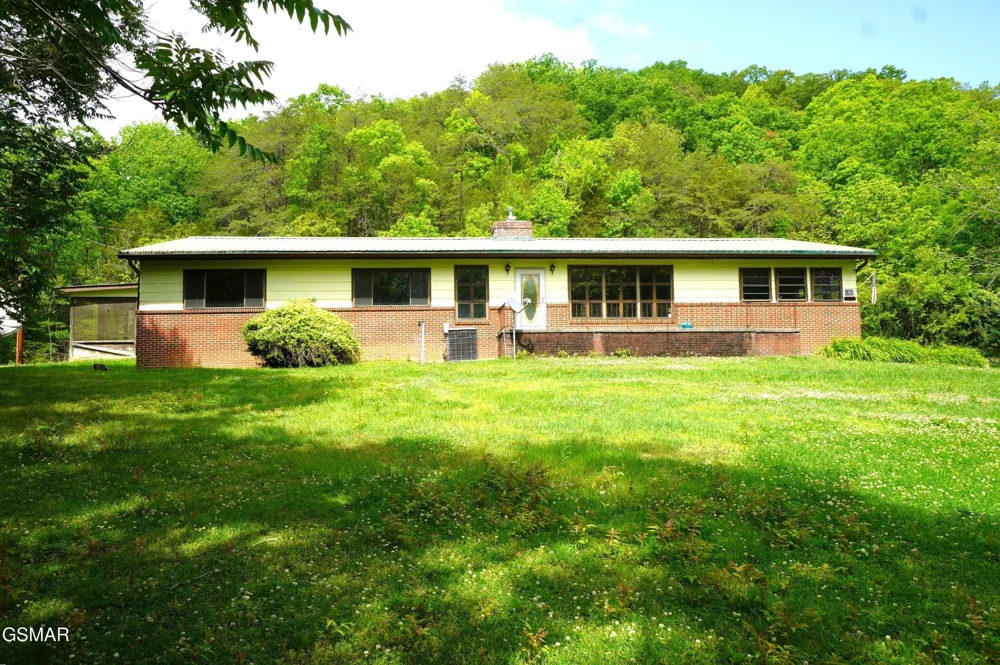 680 Hale Brook Road Newport, TN 37821