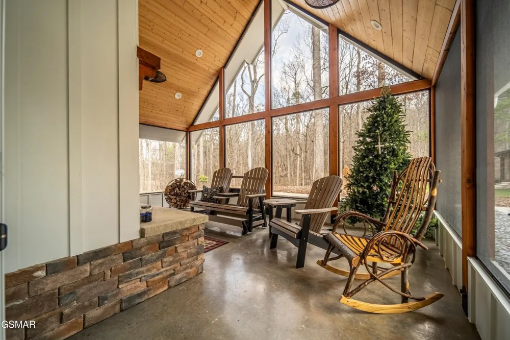 226 Meadowood Road Newport, TN 37821