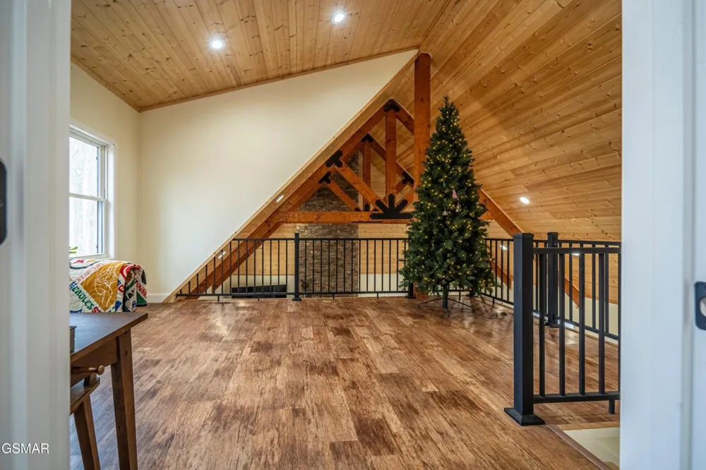226 Meadowood Road Newport, TN 37821