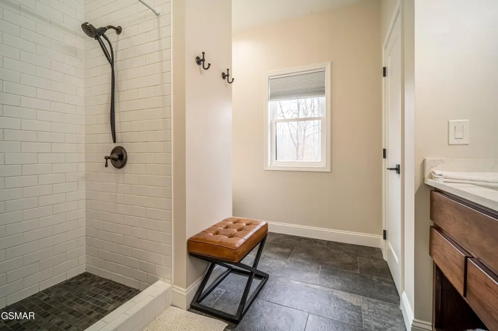 226 Meadowood Road Newport, TN 37821