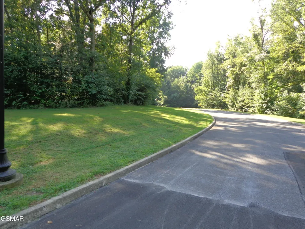 226 Meadowood Road Newport, TN 37821