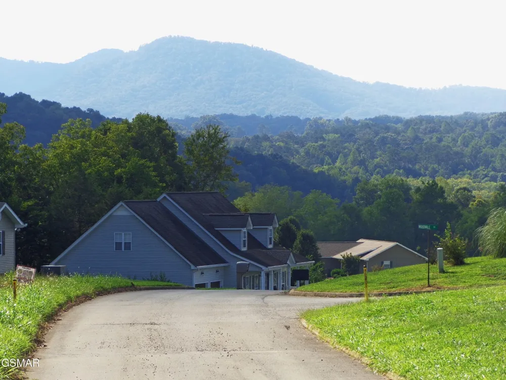226 Meadowood Road Newport, TN 37821