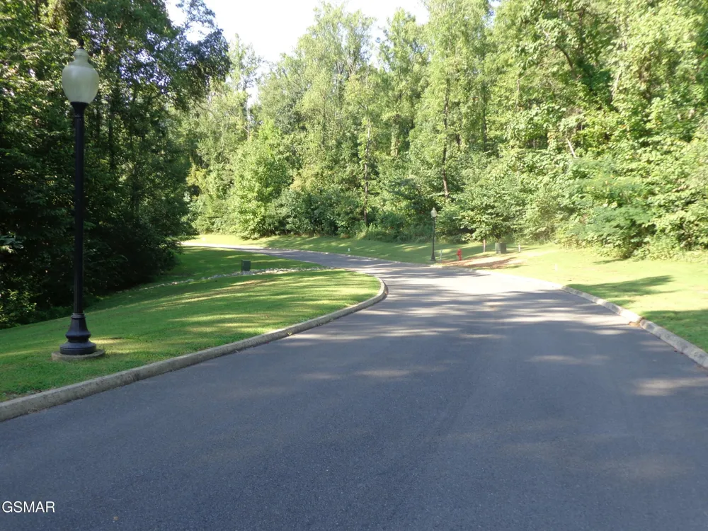 226 Meadowood Road Newport, TN 37821