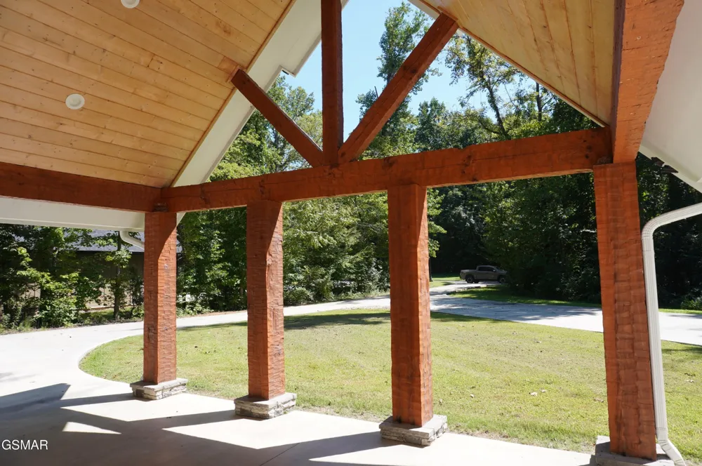 226 Meadowood Road Newport, TN 37821