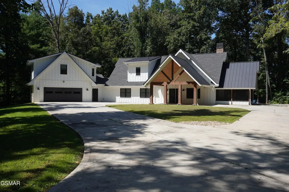 226 Meadowood Road Newport, TN 37821