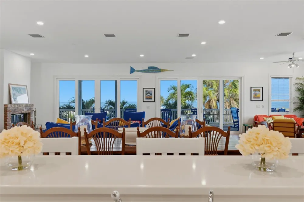 106 2ND AVENUE St Pete Beach, FL 33706