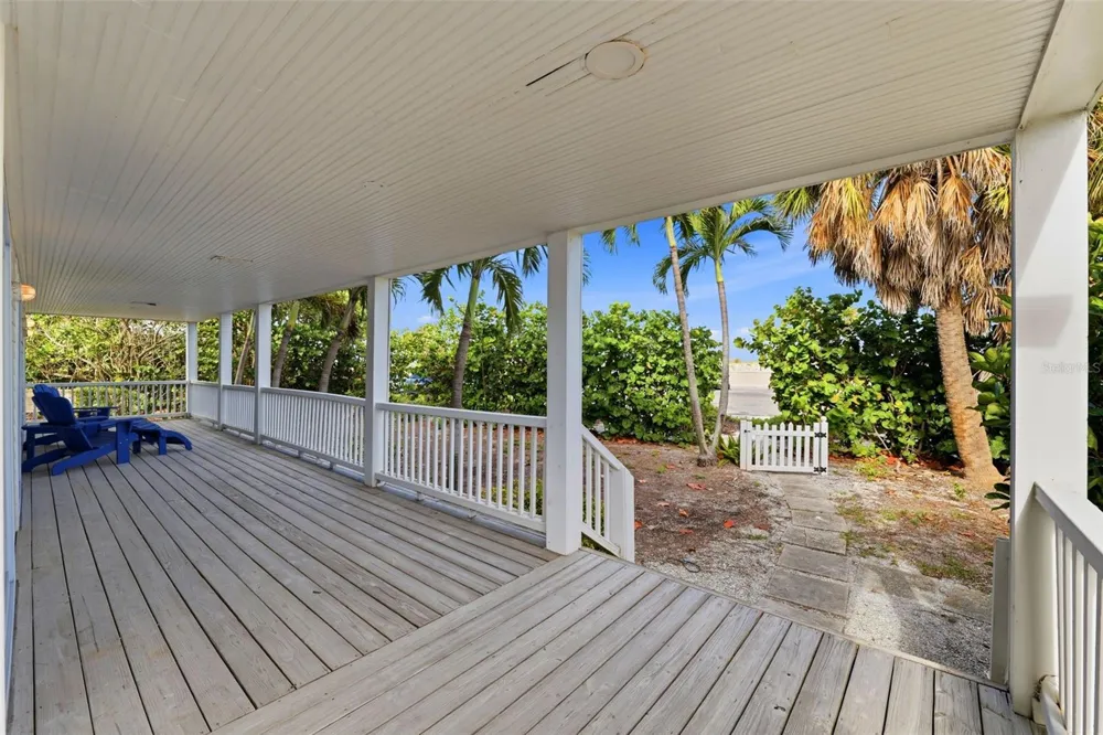 106 2ND AVENUE St Pete Beach, FL 33706
