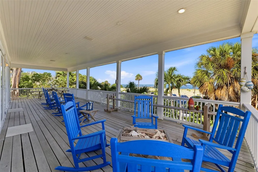 106 2ND AVENUE St Pete Beach, FL 33706