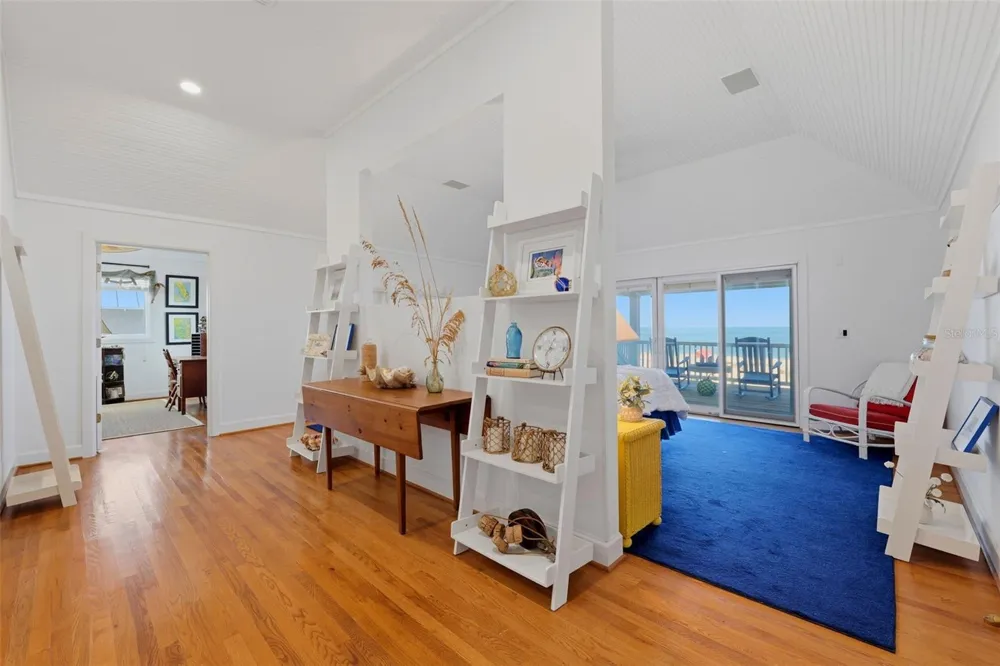 106 2ND AVENUE St Pete Beach, FL 33706
