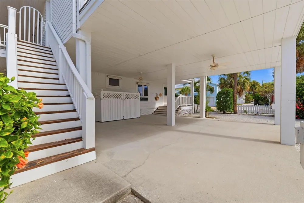 106 2ND AVENUE St Pete Beach, FL 33706