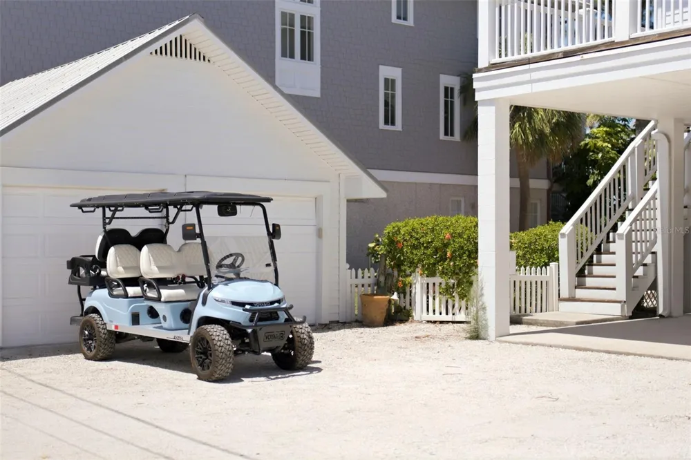 106 2ND AVENUE St Pete Beach, FL 33706