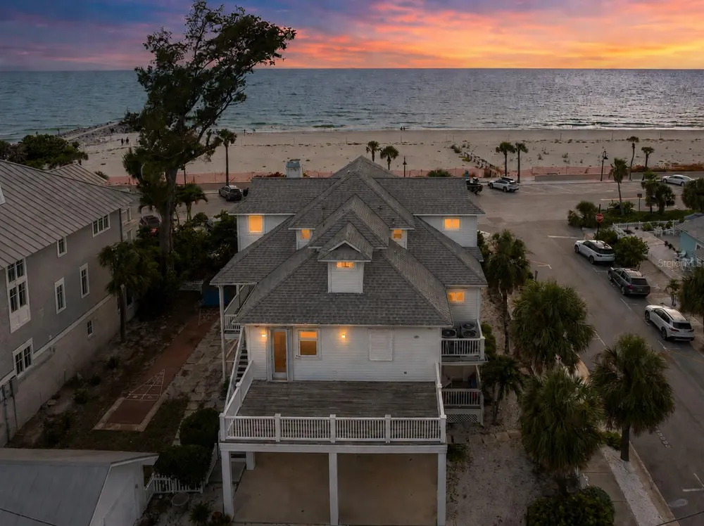 106 2ND AVENUE St Pete Beach, FL 33706