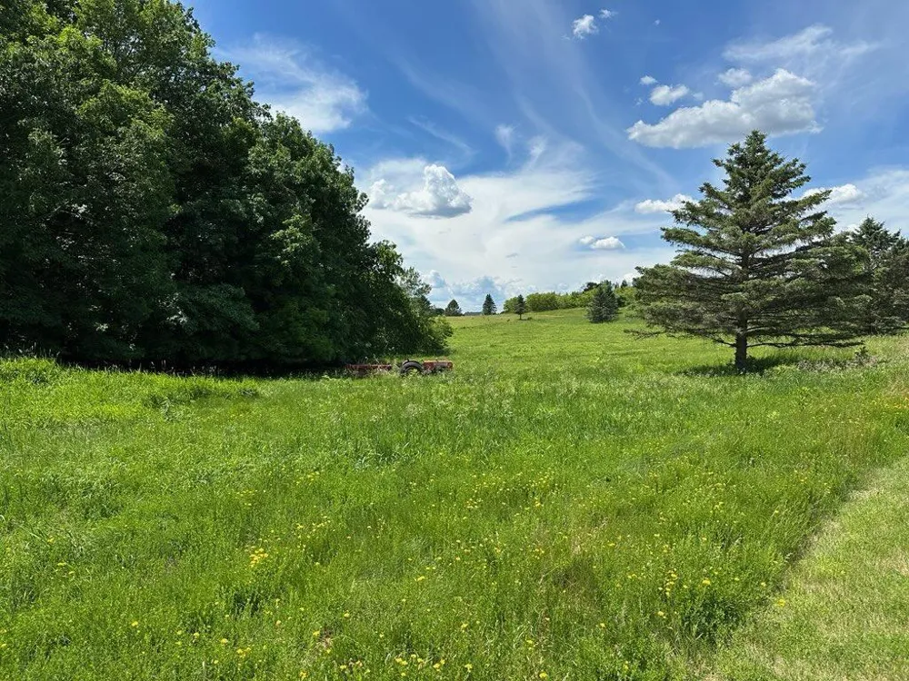 135 Windmill Way Glenwood City, WI 54013
