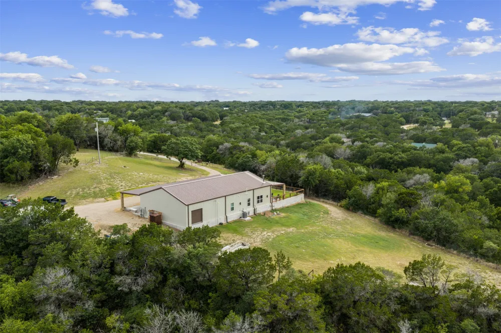 211 County Road 1511 Morgan, TX 76671