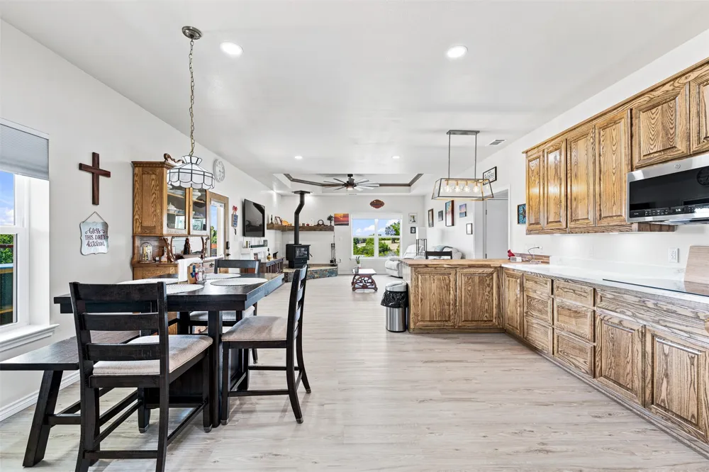 211 County Road 1511 Morgan, TX 76671