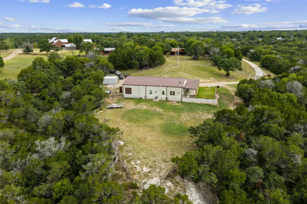 211 County Road 1511 Morgan, TX 76671