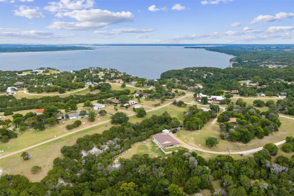 211 County Road 1511 Morgan, TX 76671