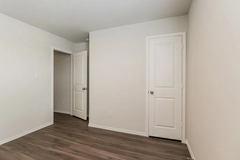506 Sussex Place Everman, TX 76140