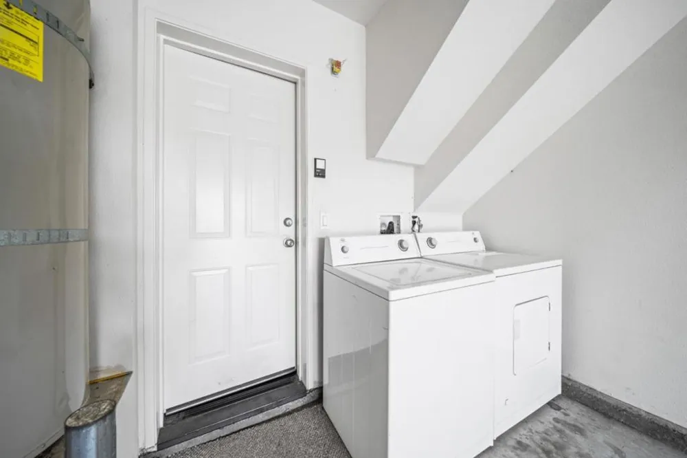 25265 Windy Cove Street #1 Murrieta, CA 92562