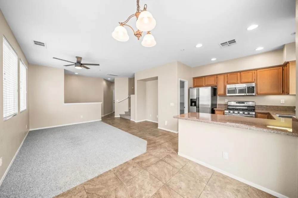 25265 Windy Cove Street #1 Murrieta, CA 92562