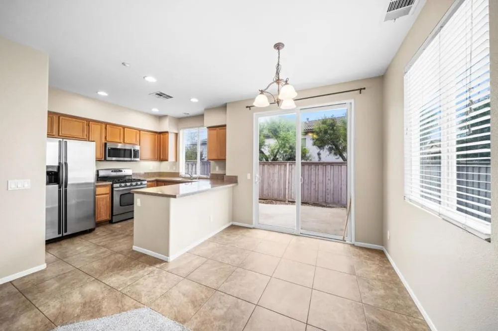 25265 Windy Cove Street #1 Murrieta, CA 92562