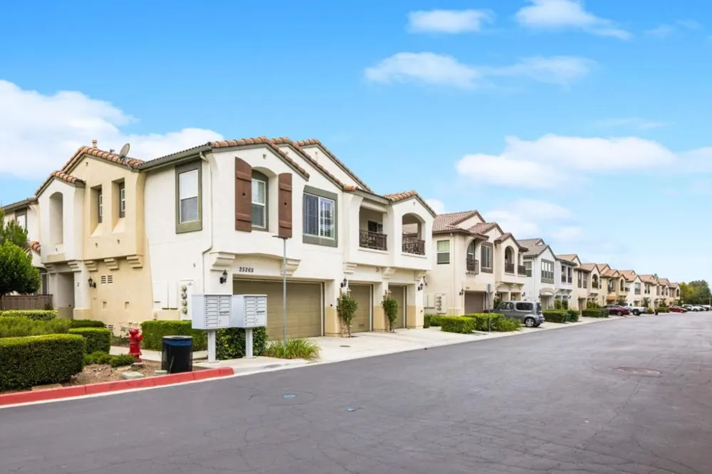 25265 Windy Cove Street #1 Murrieta, CA 92562