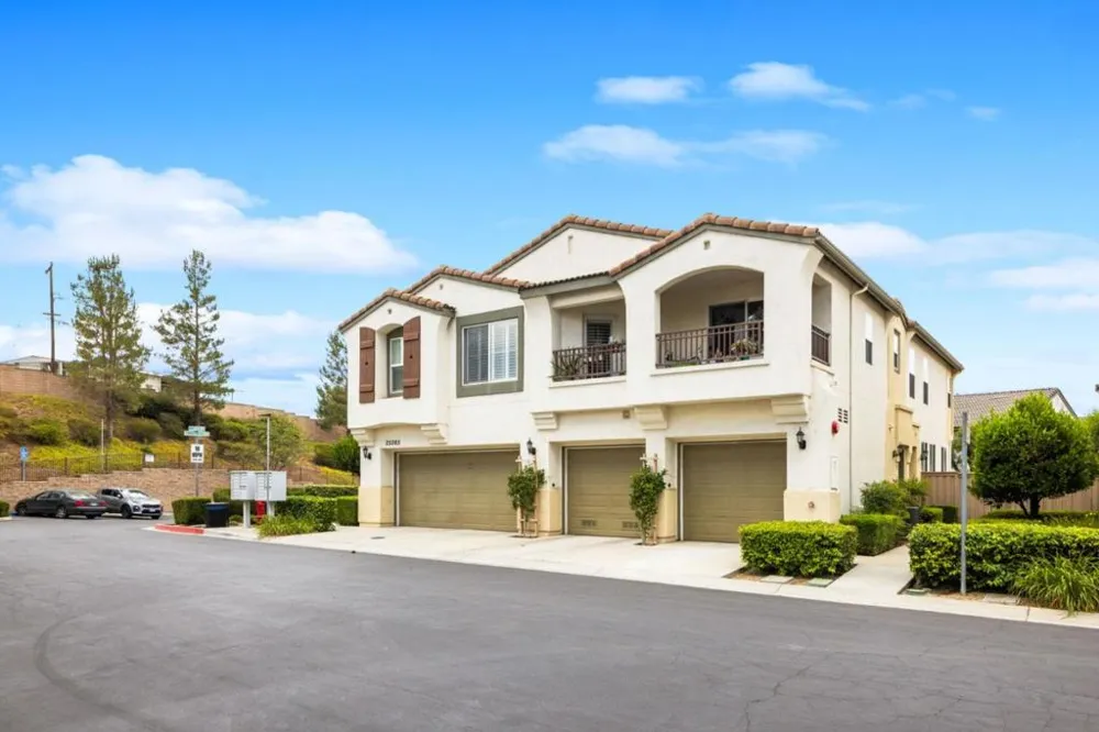 25265 Windy Cove Street #1 Murrieta, CA 92562