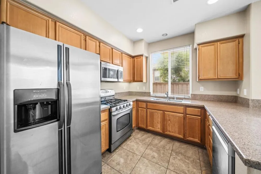 25265 Windy Cove Street #1 Murrieta, CA 92562