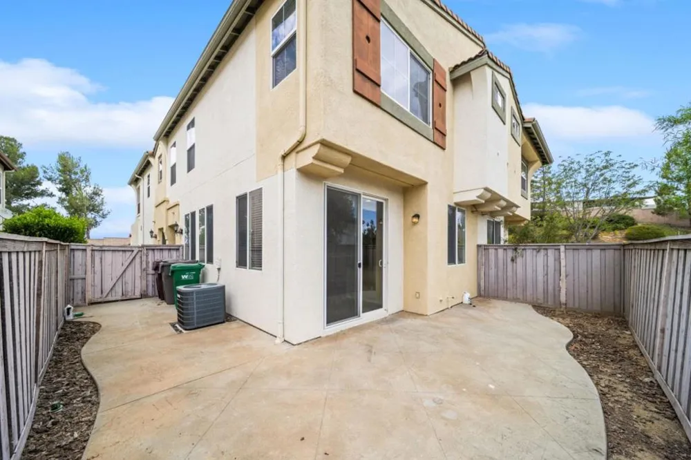 25265 Windy Cove Street #1 Murrieta, CA 92562