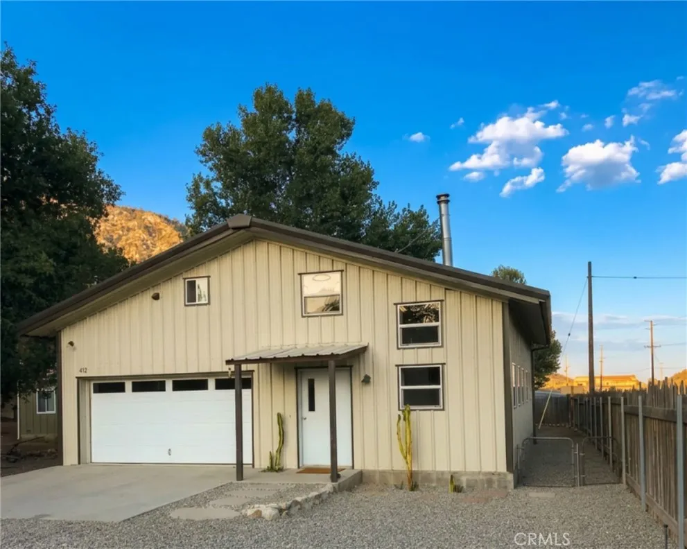 412 Border Frazier Park, CA 93225