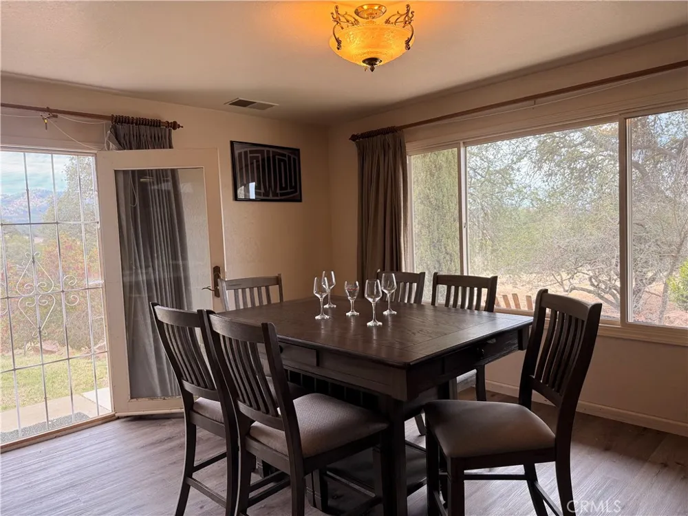 4985 Owens Creek Catheys Valley, CA 95306