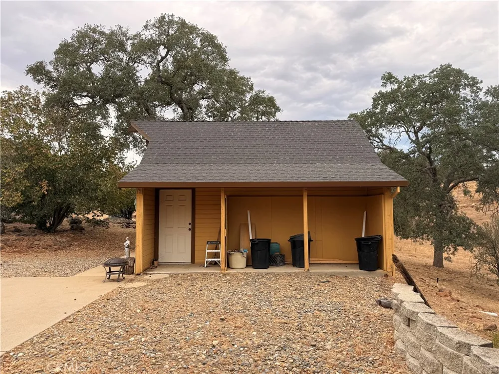 4985 Owens Creek Catheys Valley, CA 95306