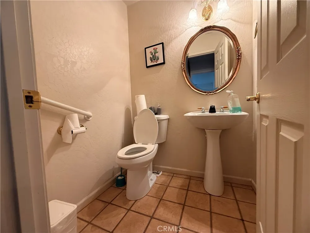 4985 Owens Creek Catheys Valley, CA 95306