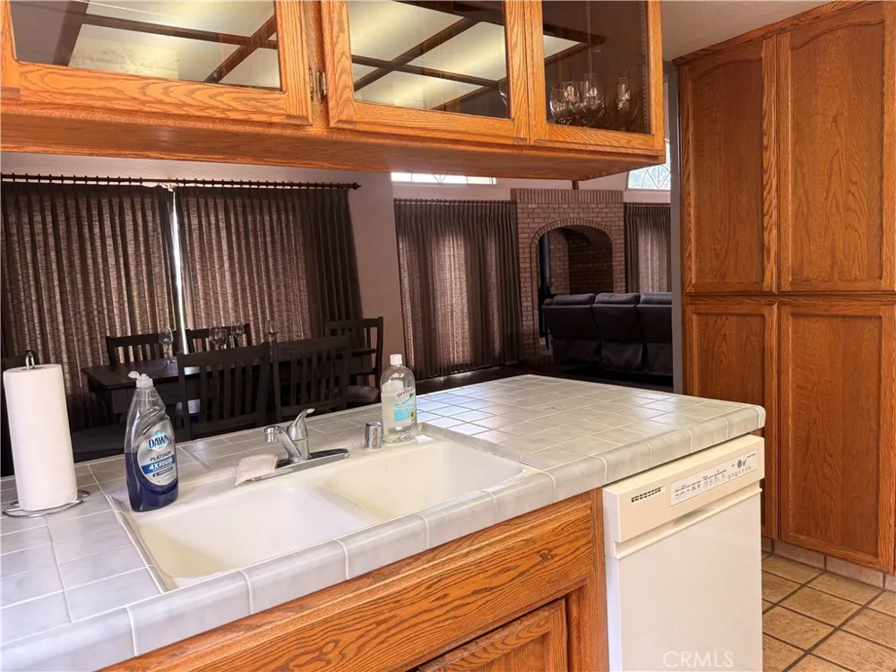 4985 Owens Creek Catheys Valley, CA 95306