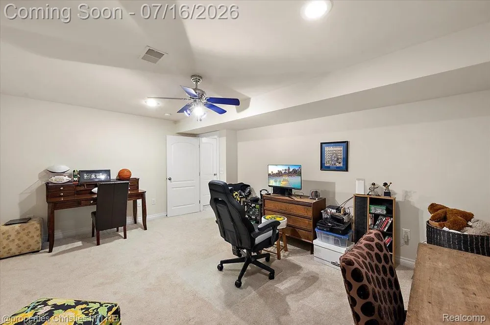 3181 Ivy Lane Grand Blanc Charter Township, MI 48439