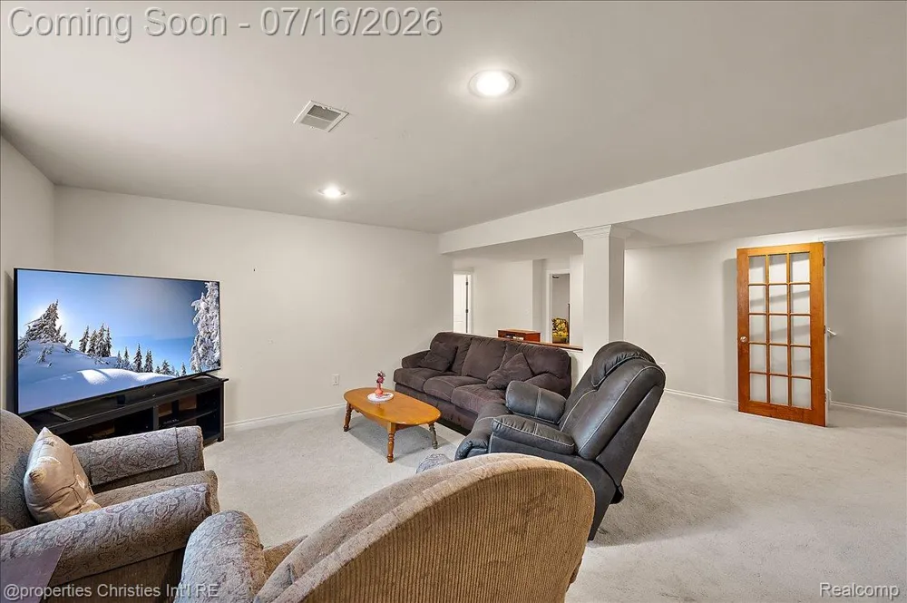 3181 Ivy Lane Grand Blanc Charter Township, MI 48439