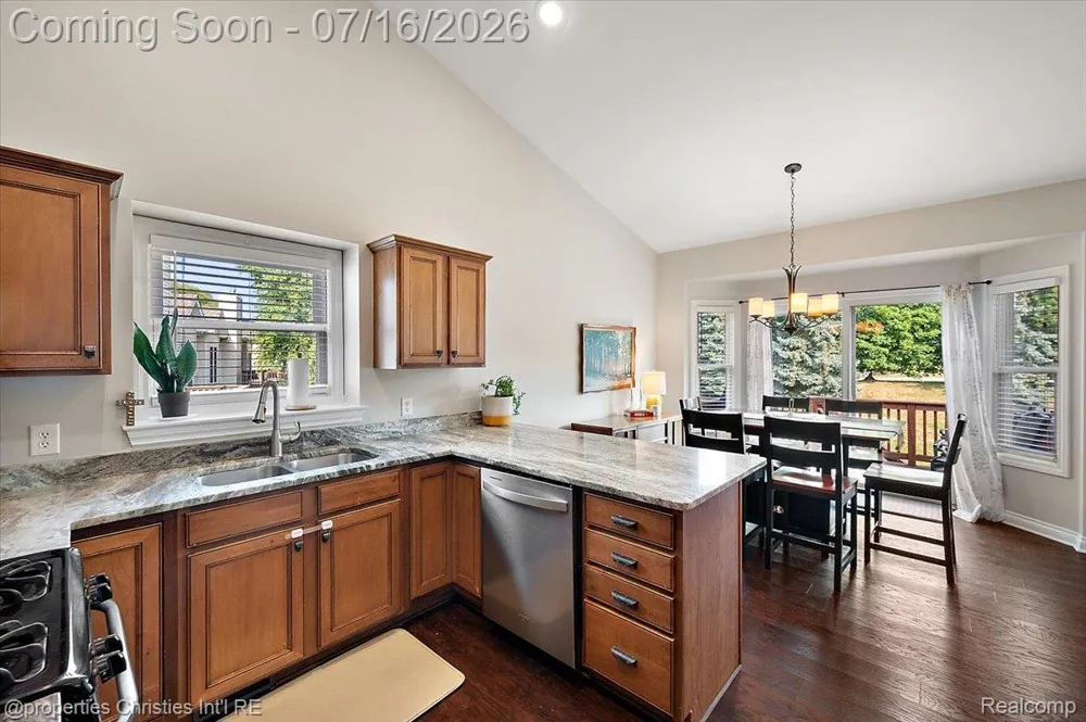 3181 Ivy Lane Grand Blanc Charter Township, MI 48439