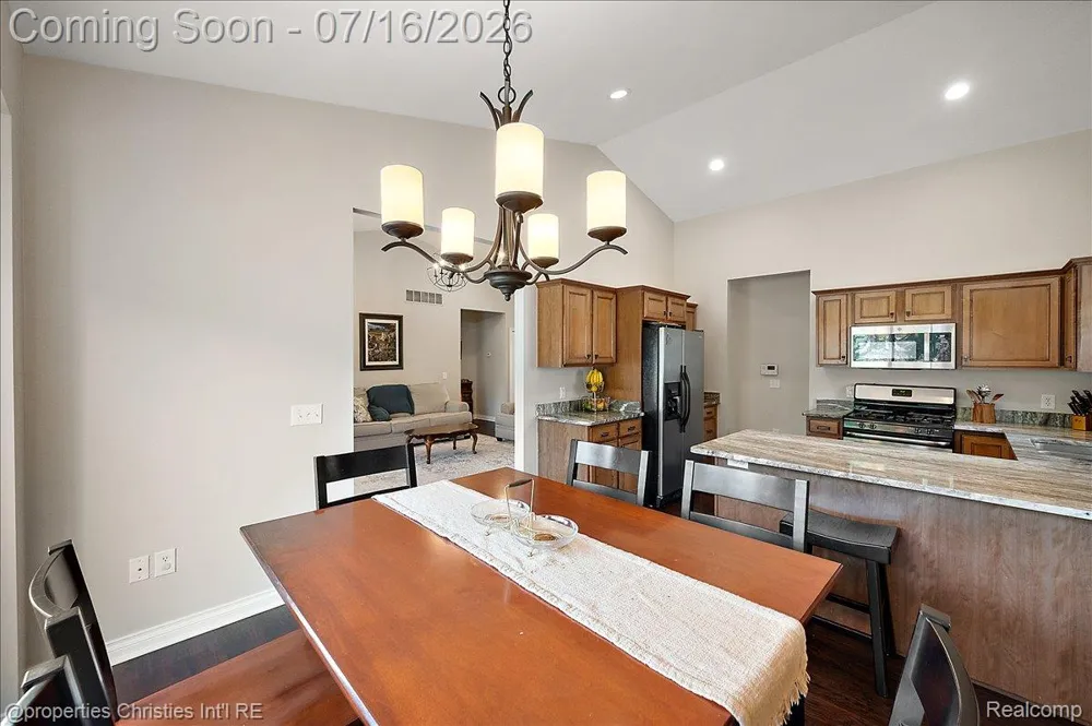 3181 Ivy Lane Grand Blanc Charter Township, MI 48439