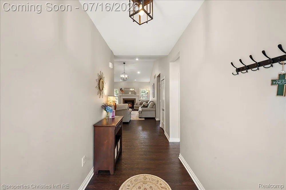 3181 Ivy Lane Grand Blanc Charter Township, MI 48439