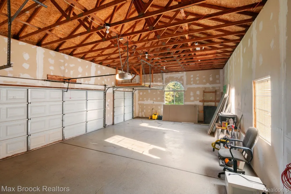 2165 Oakwood Road Brandon Charter Township, MI 48462