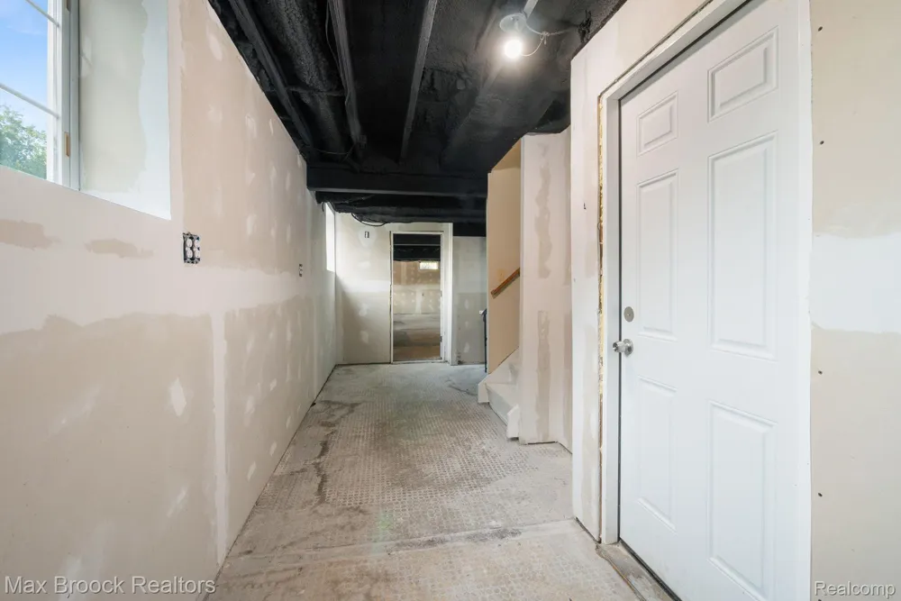 2165 Oakwood Road Brandon Charter Township, MI 48462